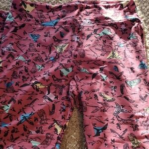 # L008 (CH) NWOT LuLaRoe Leggings With Multi Bird Print